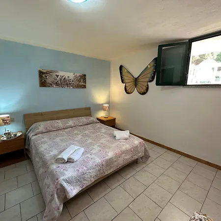 Magnolie-la Pineta A 100 M Dalla Apartment